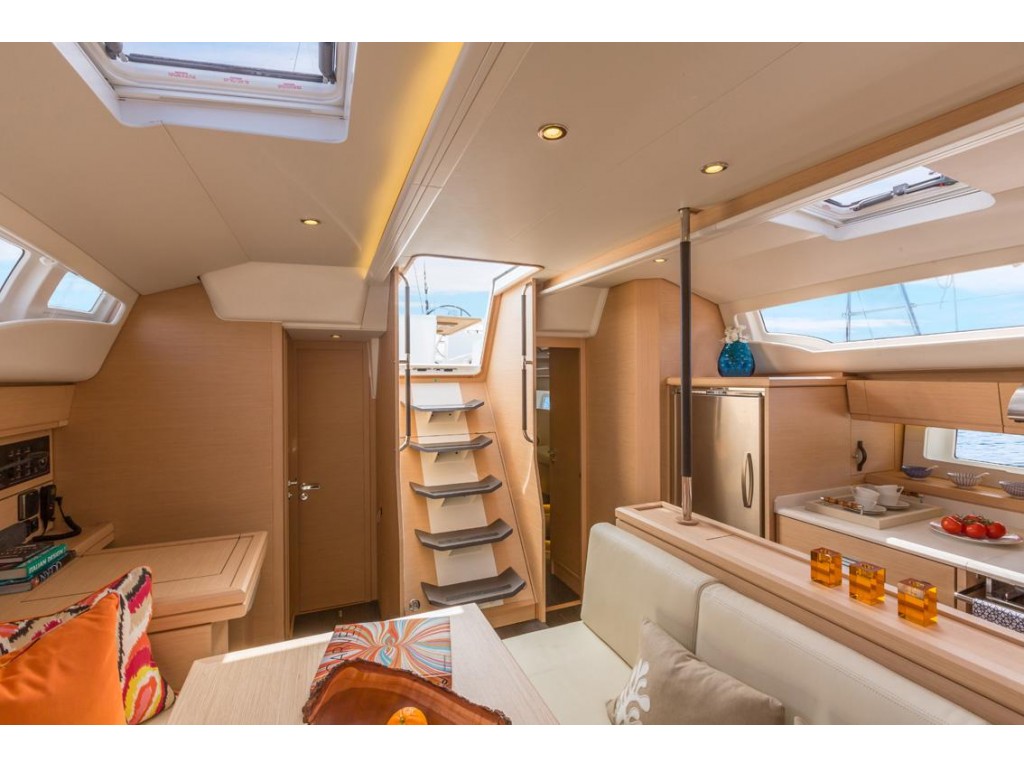 Jeanneau 54