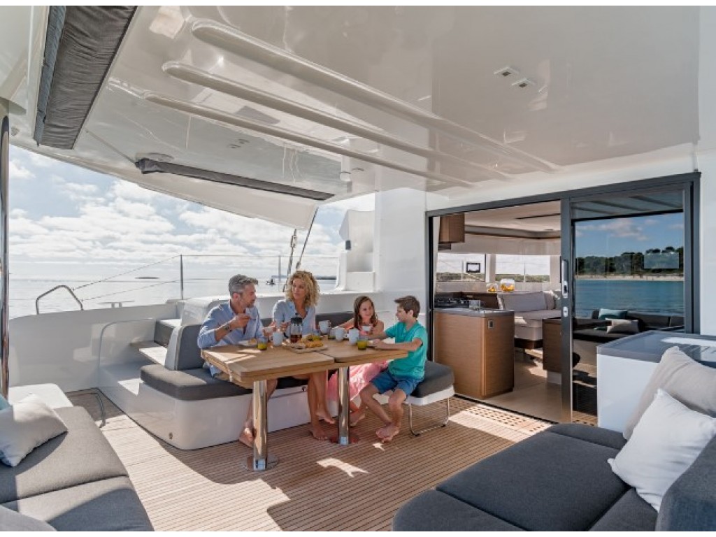 Lagoon 50