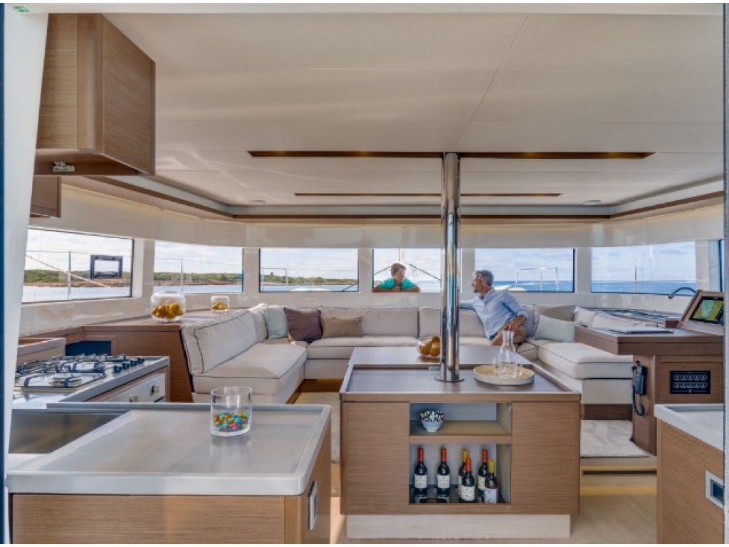 Lagoon 50