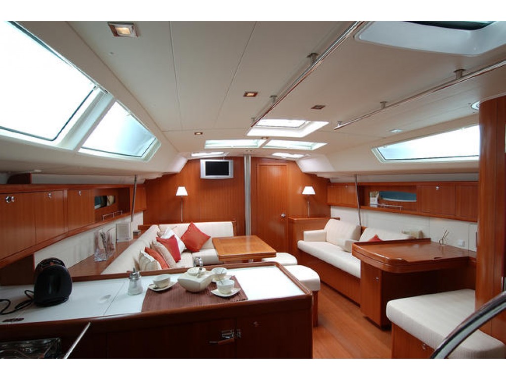 Oceanis 50 Family